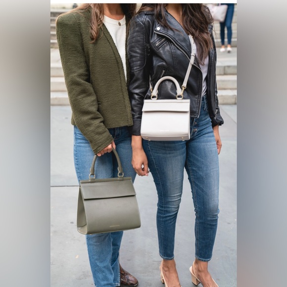 Modern Picnic Mini Luncher in Ivory Croc - Picture 7 of 7